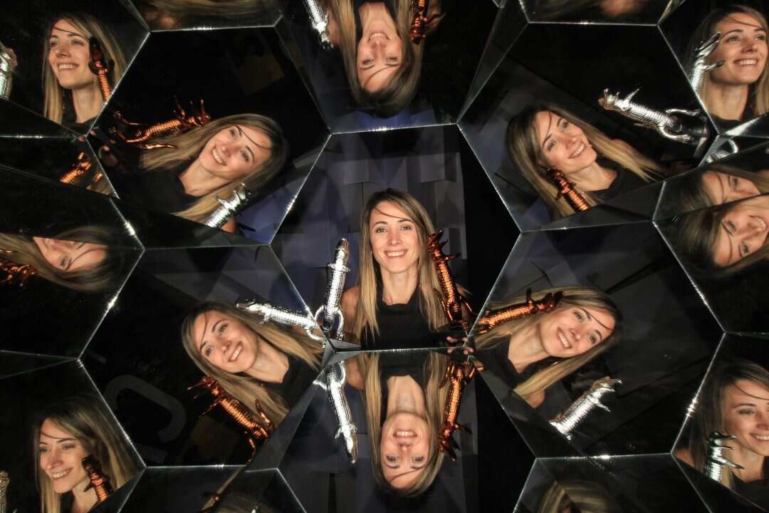 Vencedores do Prêmio Caio tiram foto Caleidoscópio da Mídias Inovadoras